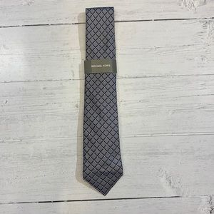 Michael Kors Gray Black Patterned Men Skinny Tie